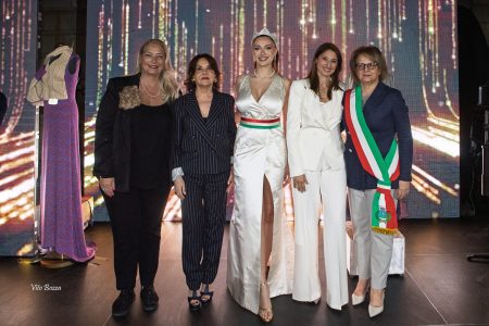 E Katia, Sindaca, Carmen, Mirigliani, Soave - foto di Vito Bozza
